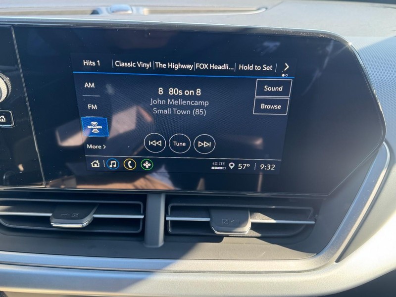 Chevrolet Trax Vehicle Image 14