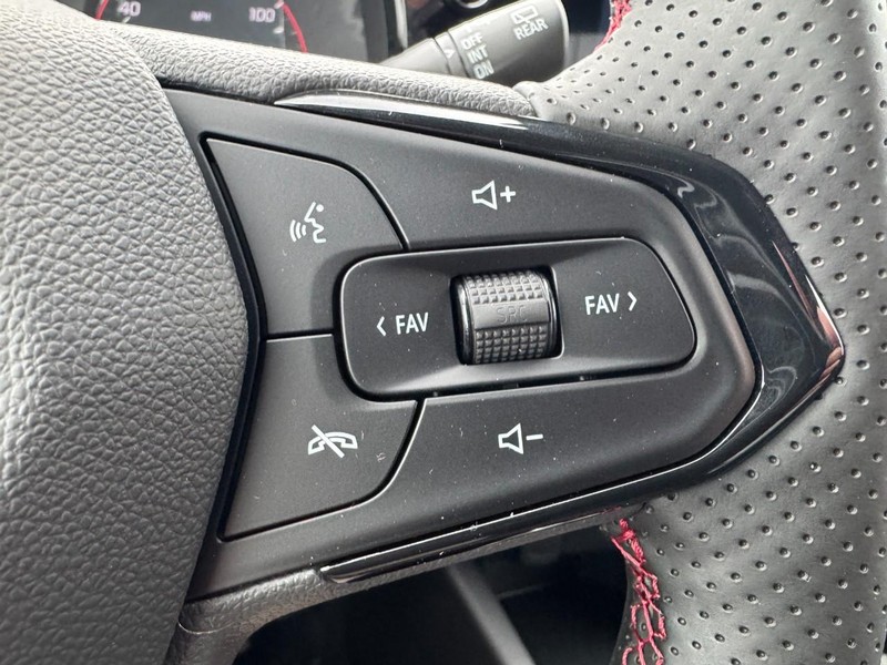 Chevrolet Trax Vehicle Image 10