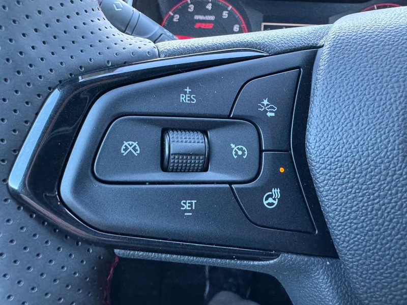 Chevrolet Trax Vehicle Image 11