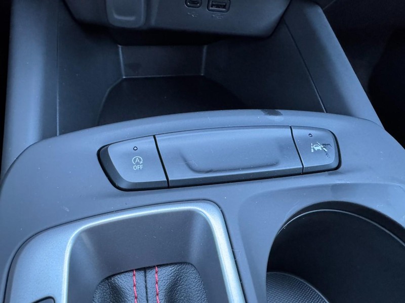 Chevrolet Trax Vehicle Image 15