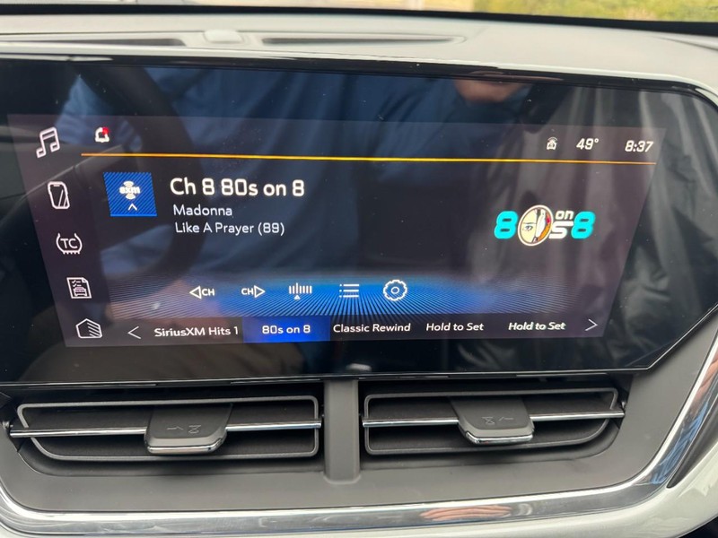 Chevrolet Trax Vehicle Image 13