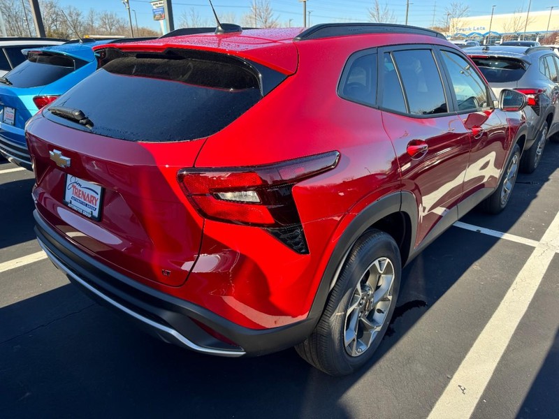 Chevrolet Trax Vehicle Image 03