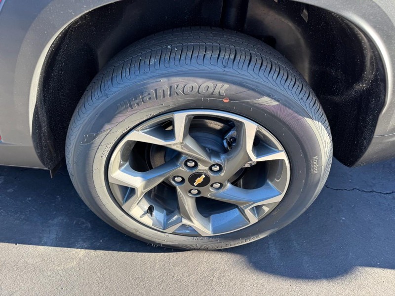 Chevrolet Trax Vehicle Image 05