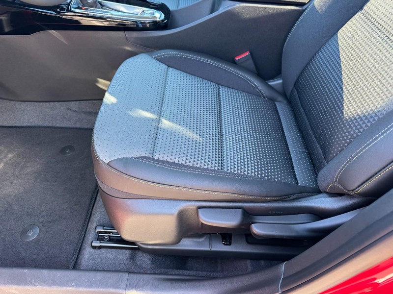 Chevrolet Trax Vehicle Image 08