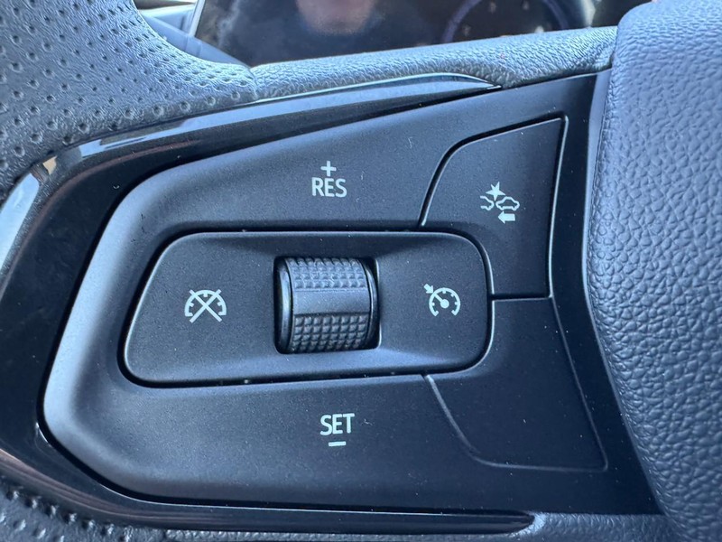 Chevrolet Trax Vehicle Image 10