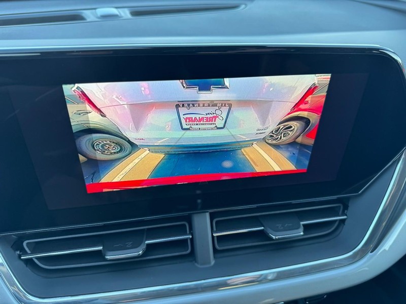 Chevrolet Trax Vehicle Image 14