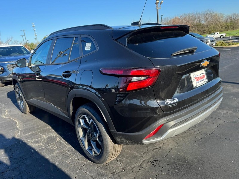 Chevrolet Trax Vehicle Image 05