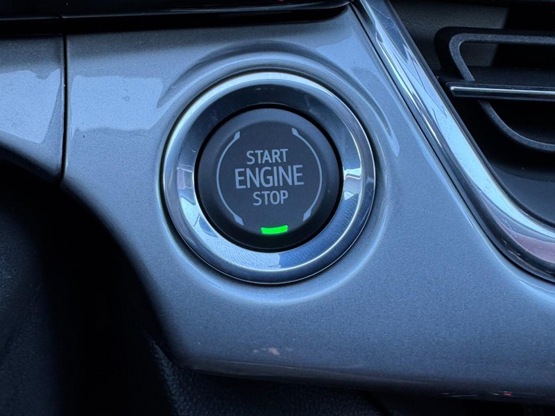 Chevrolet Trax Vehicle Image 16