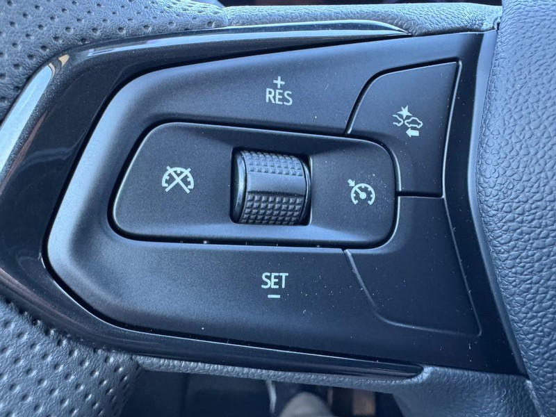 Chevrolet Trax Vehicle Image 10