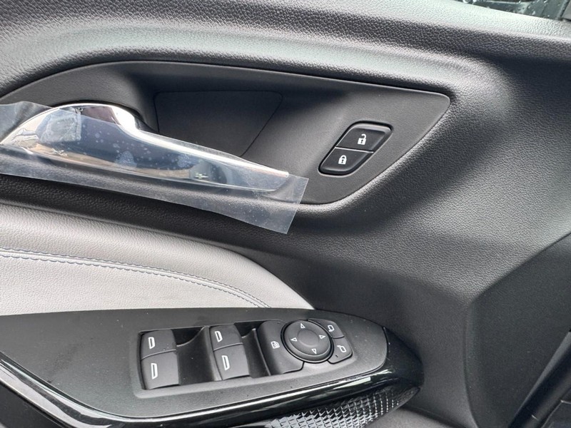 Chevrolet Trax Vehicle Image 08