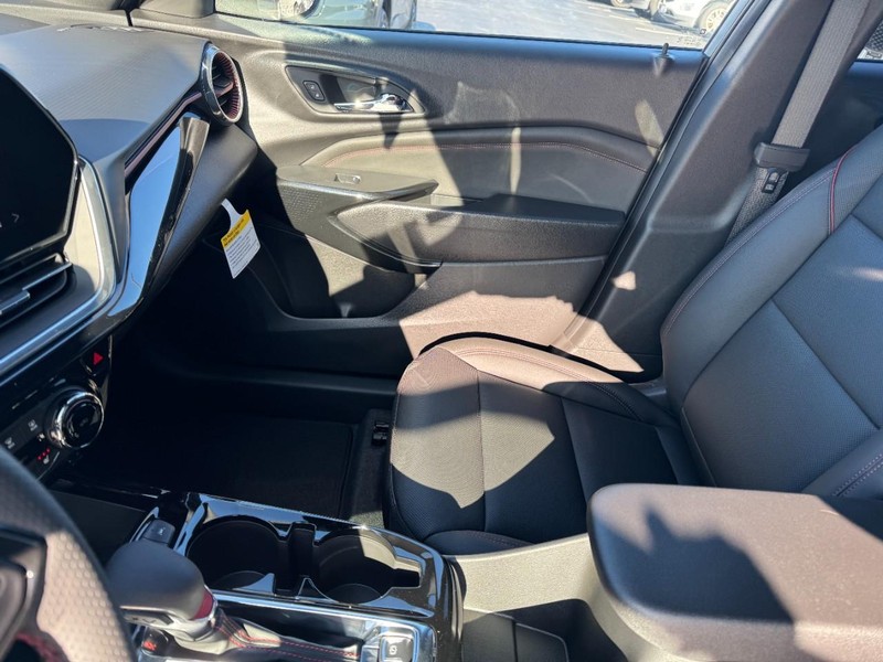 Chevrolet Trax Vehicle Image 07