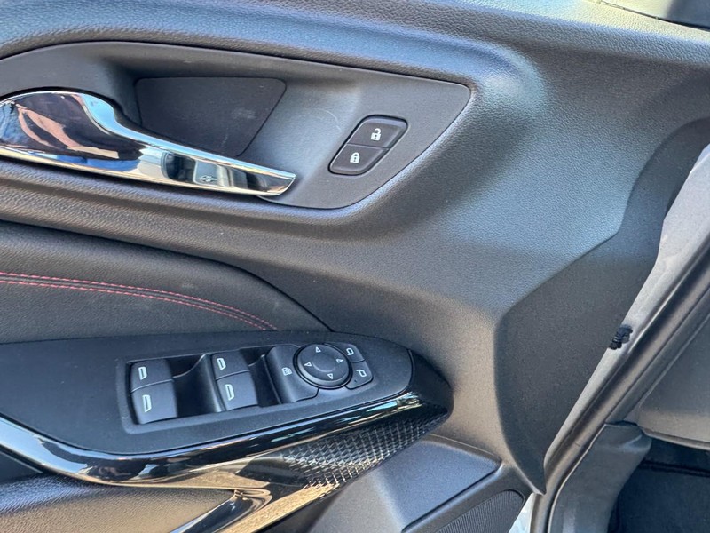 Chevrolet Trax Vehicle Image 09