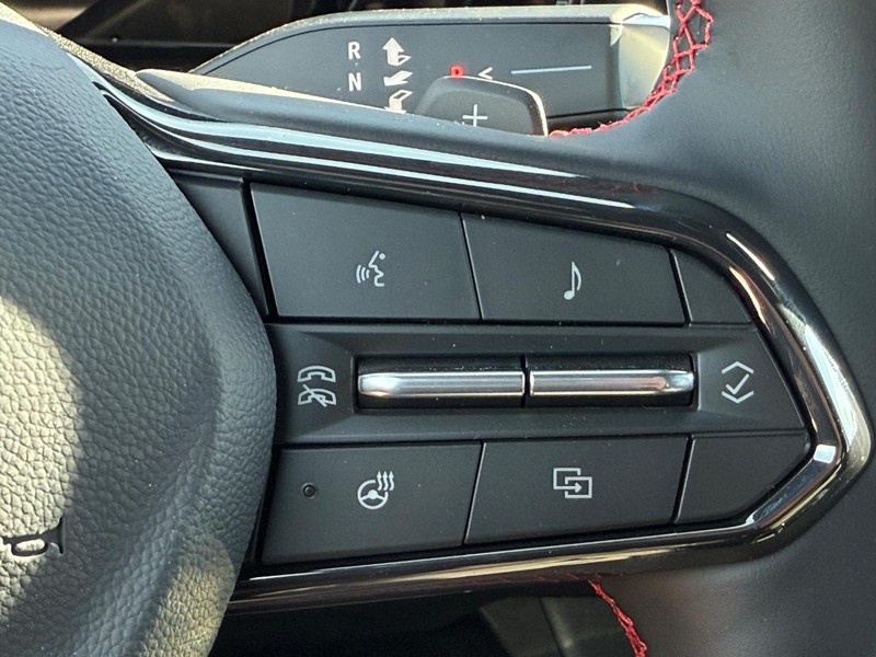 Chevrolet Equinox Vehicle Image 09