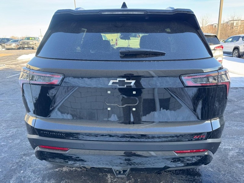 Chevrolet Equinox Vehicle Image 04