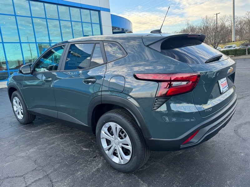 Chevrolet Trax Vehicle Image 05