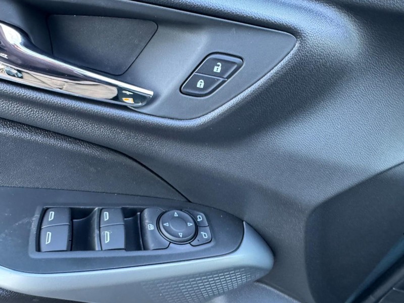 Chevrolet Trax Vehicle Image 10