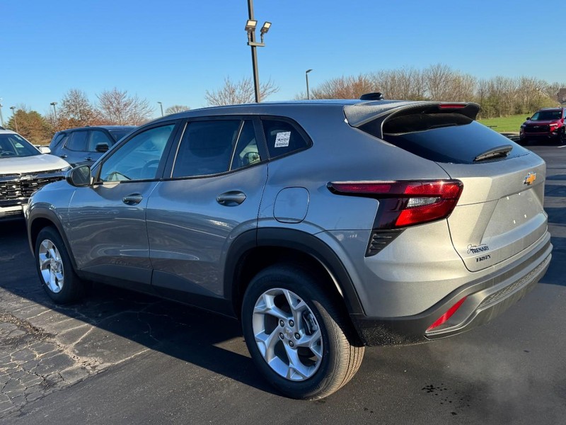 Chevrolet Trax Vehicle Image 05