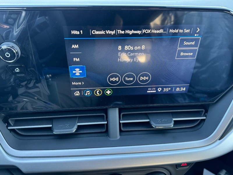 Chevrolet Trax Vehicle Image 13