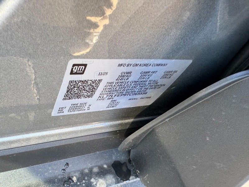 Chevrolet Trax Vehicle Image 16