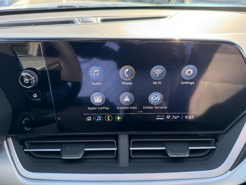 Chevrolet Trax Vehicle Image 15