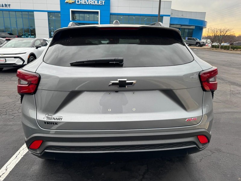 Chevrolet Trax Vehicle Image 04