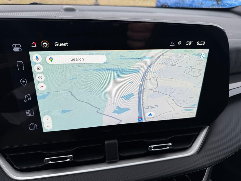 Chevrolet Equinox Vehicle Image 16