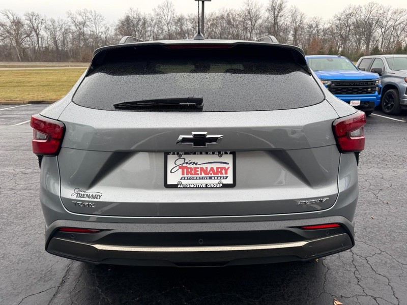 Chevrolet Trax Vehicle Image 04