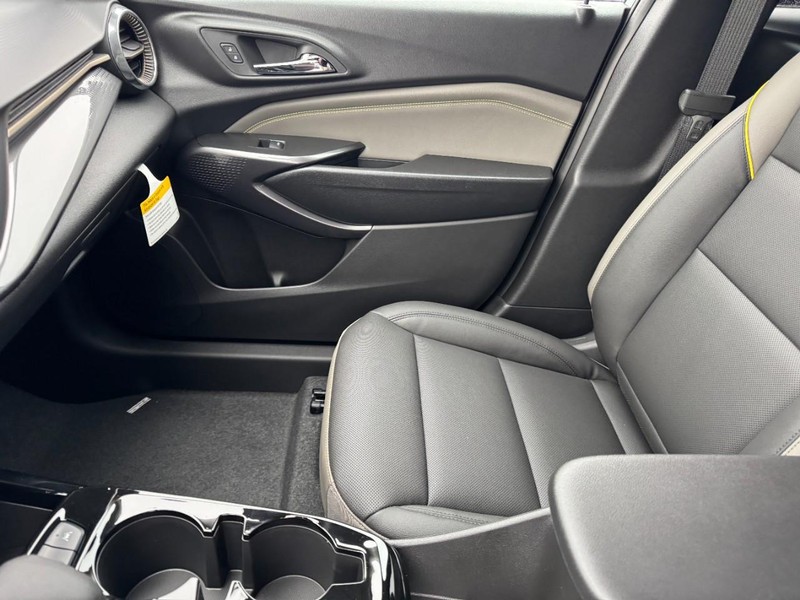 Chevrolet Trax Vehicle Image 08