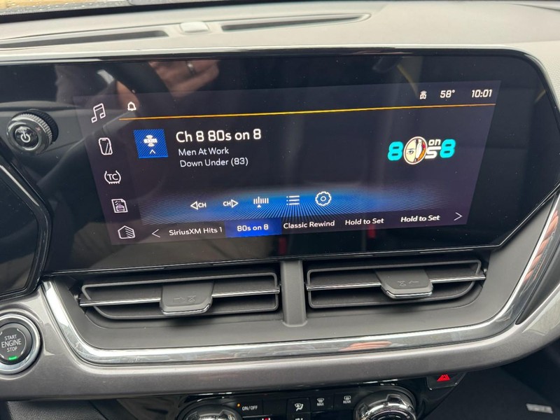 Chevrolet Trax Vehicle Image 14