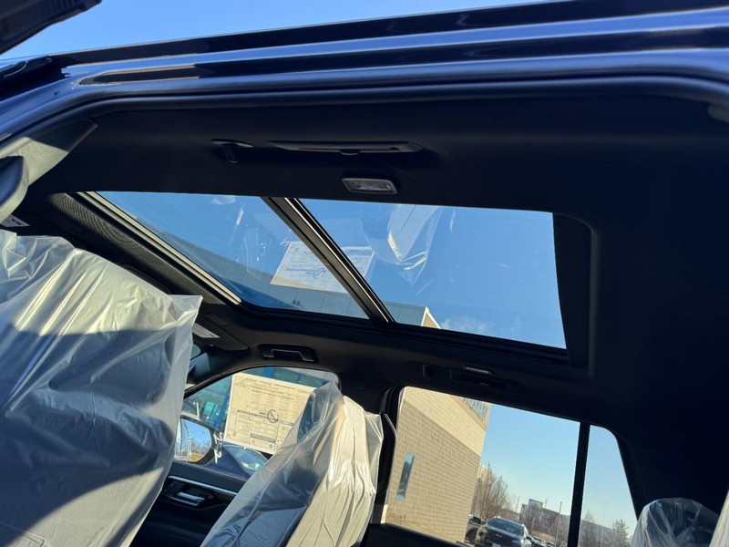 Chevrolet Tahoe Vehicle Image 07