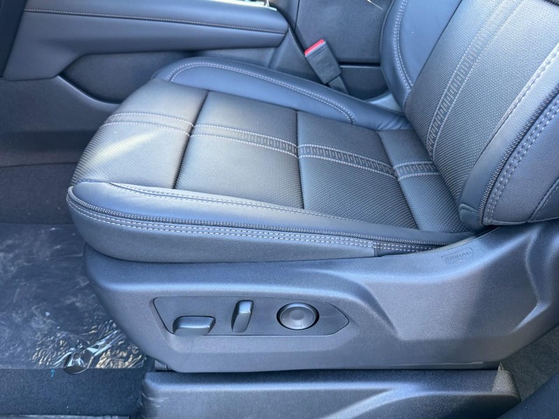 Chevrolet Tahoe Vehicle Image 08