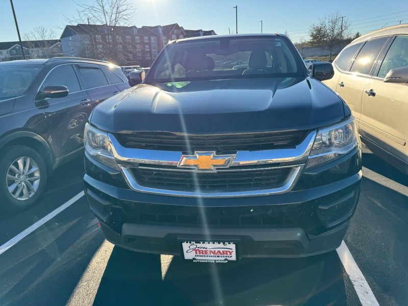 Chevrolet Colorado Vehicle Image 02