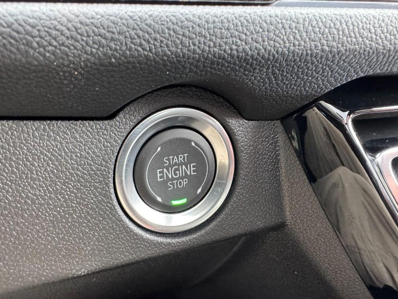 Chevrolet Traverse Vehicle Image 19