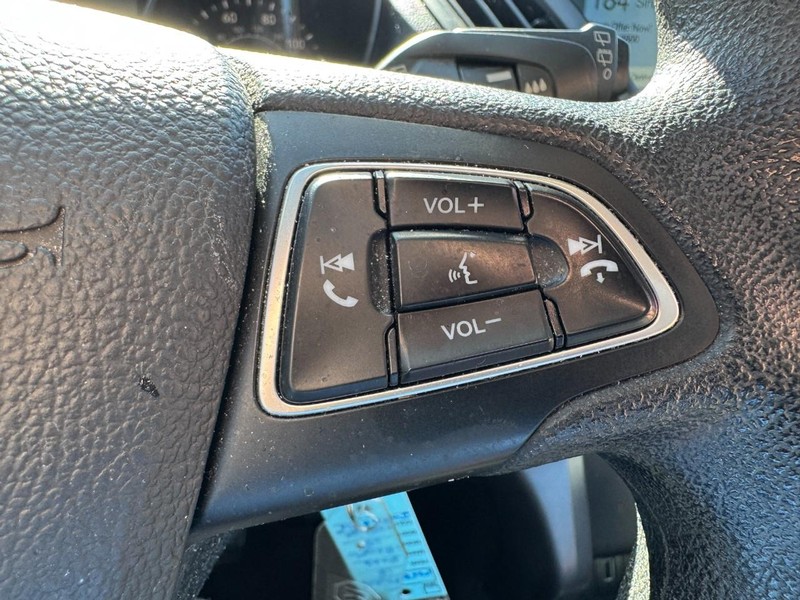 Ford Escape Vehicle Image 17