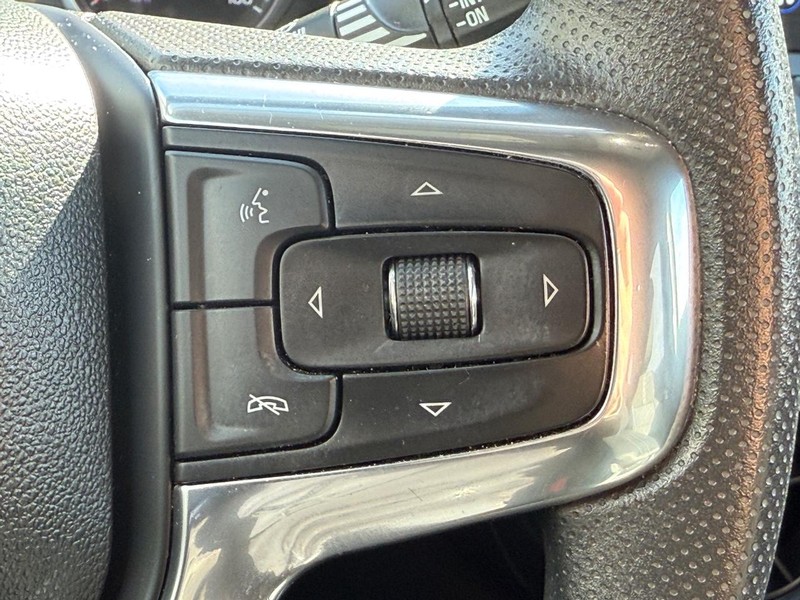 Chevrolet Blazer Vehicle Full-screen Gallery Image 14