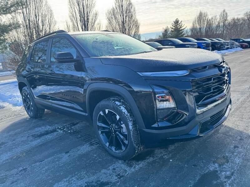 Chevrolet Equinox Vehicle Image 02