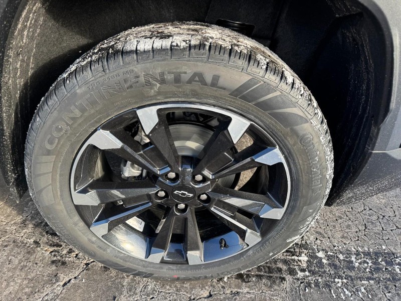 Chevrolet Equinox Vehicle Image 06