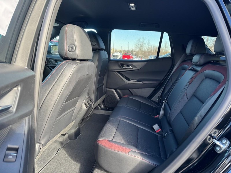 Chevrolet Equinox Vehicle Image 07