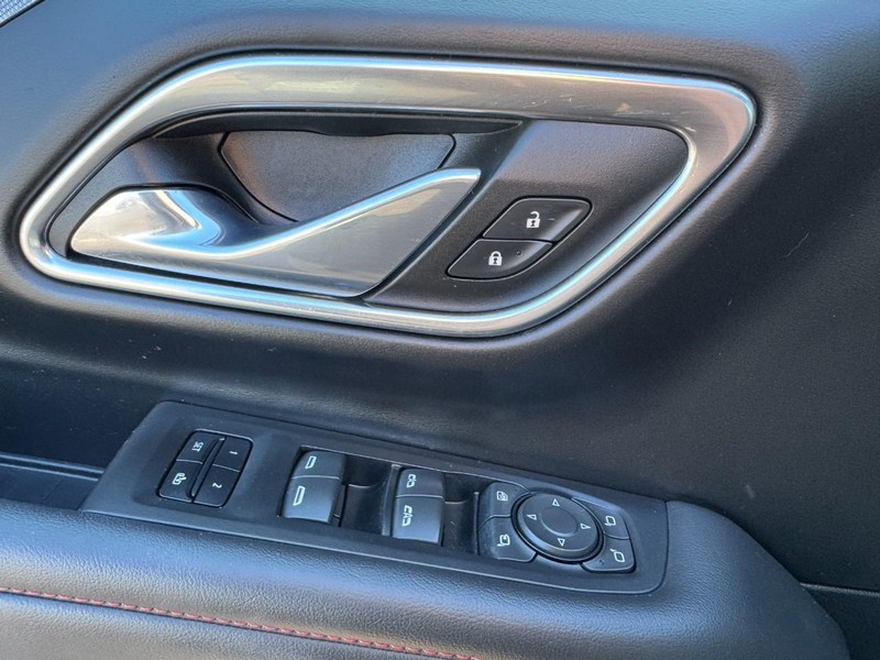 Chevrolet Tahoe Vehicle Image 18