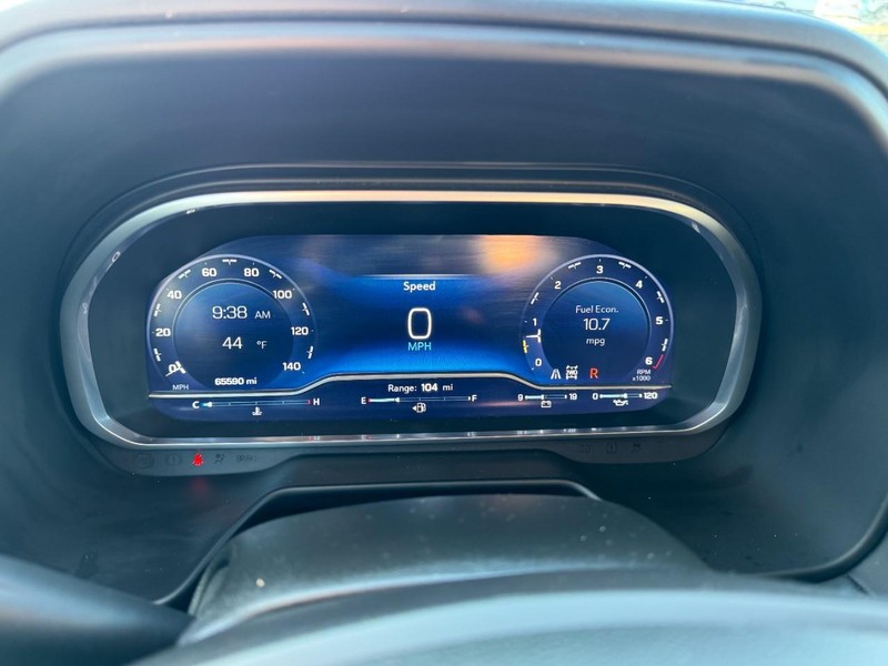 Chevrolet Tahoe Vehicle Image 26