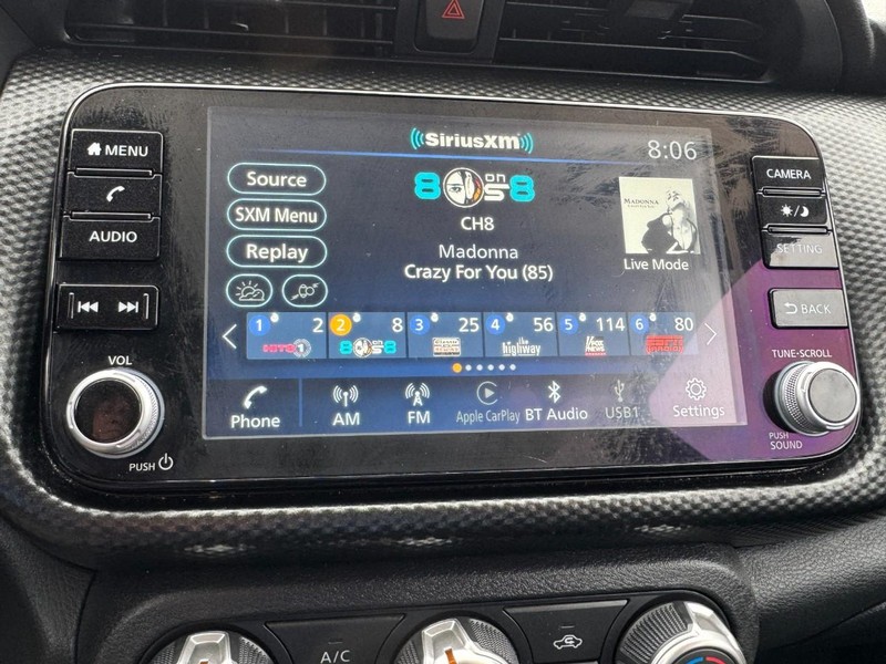 Nissan Kicks Vehicle Image 19