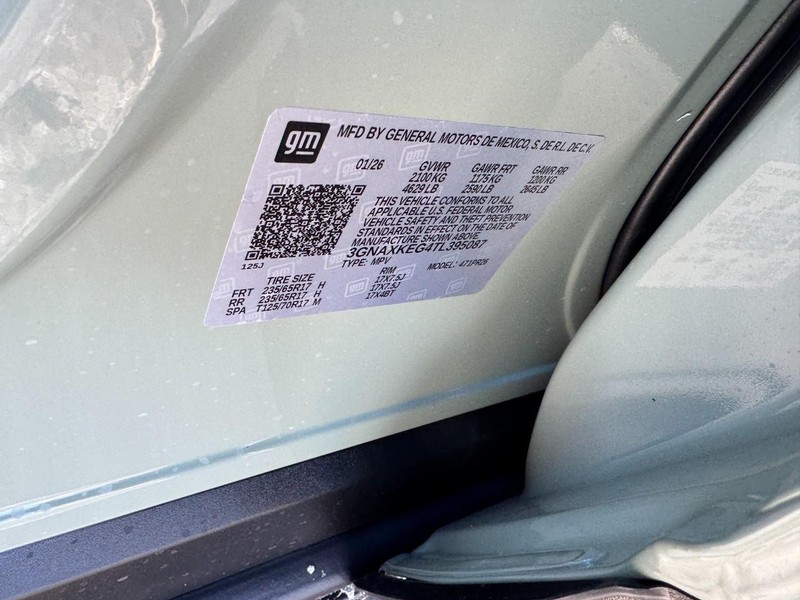 Chevrolet Equinox Vehicle Image 18