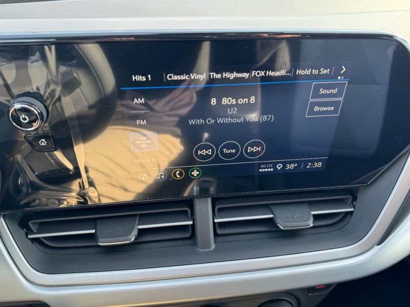 Chevrolet Trax Vehicle Image 14