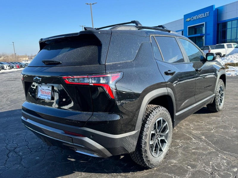 Chevrolet Equinox Vehicle Image 03