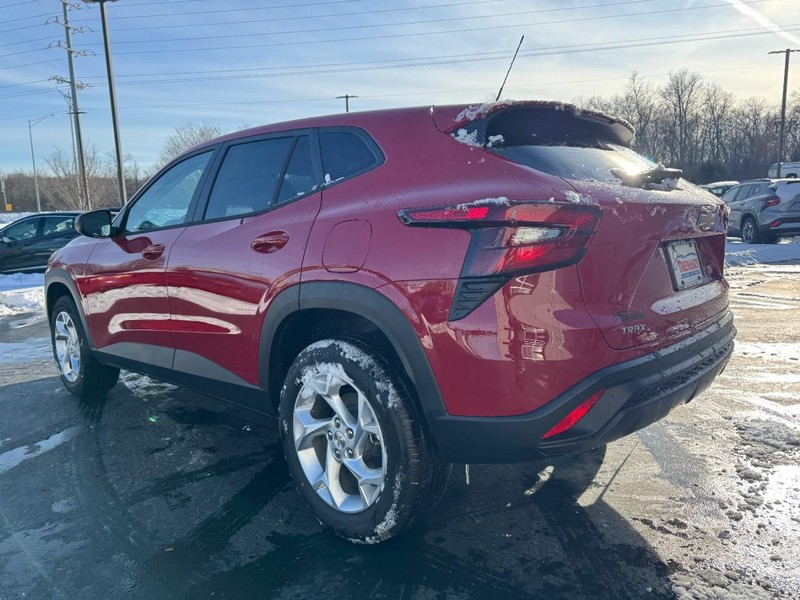 Chevrolet Trax Vehicle Image 05