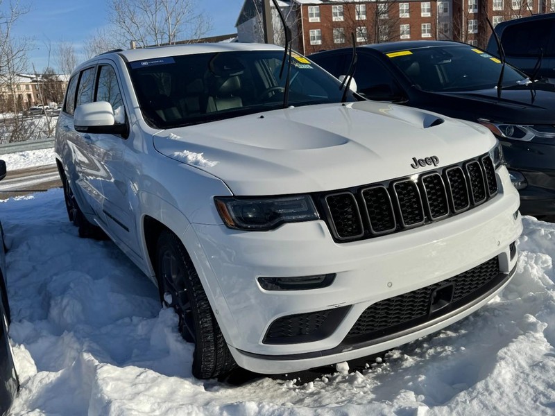 Jeep Grand Cherokee Vehicle Image 03