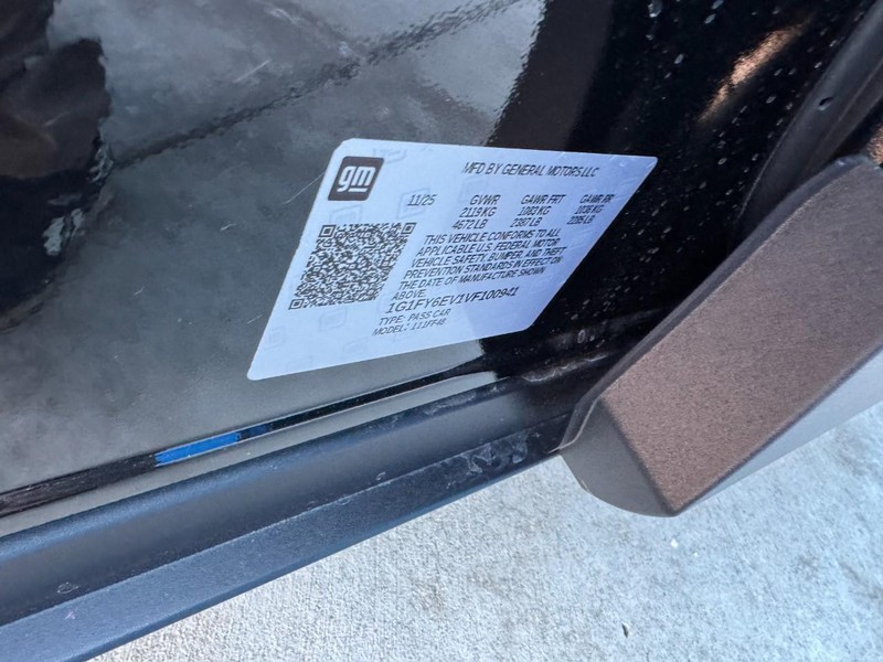 Chevrolet Bolt Vehicle Image 16