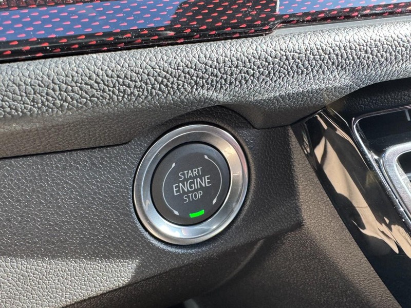 Chevrolet Traverse Vehicle Image 17