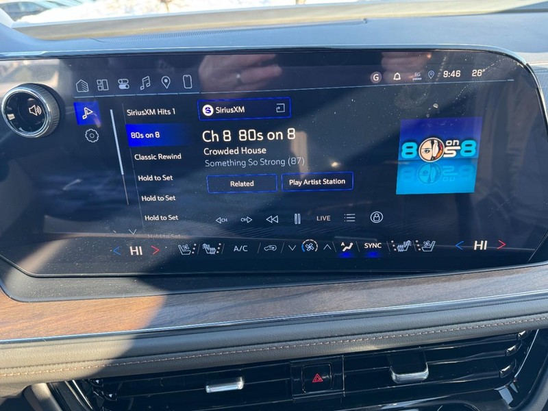 Chevrolet Tahoe Vehicle Image 14