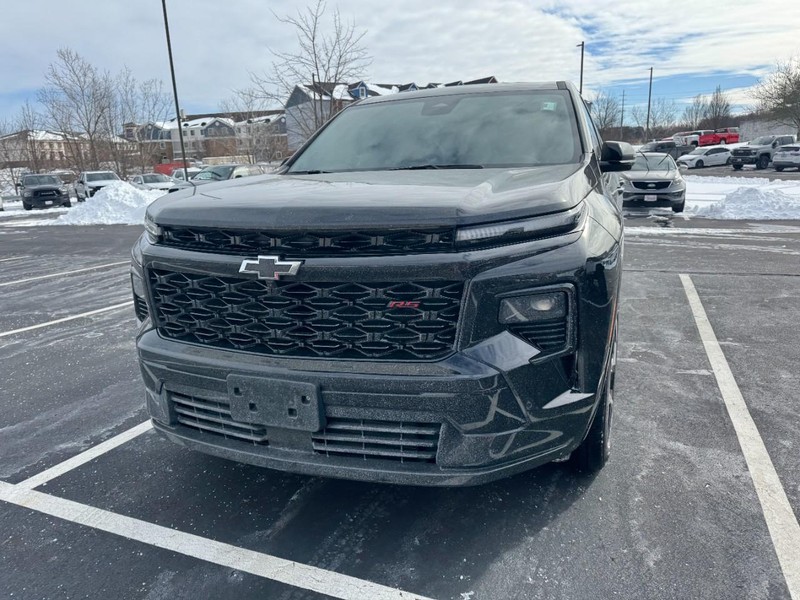 Chevrolet Traverse Vehicle Image 02